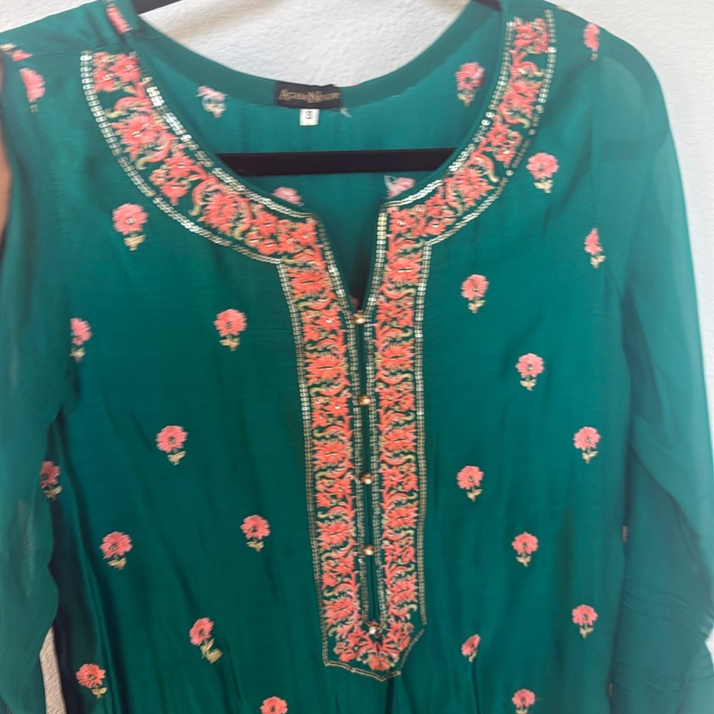 Agha Noor Kurta
